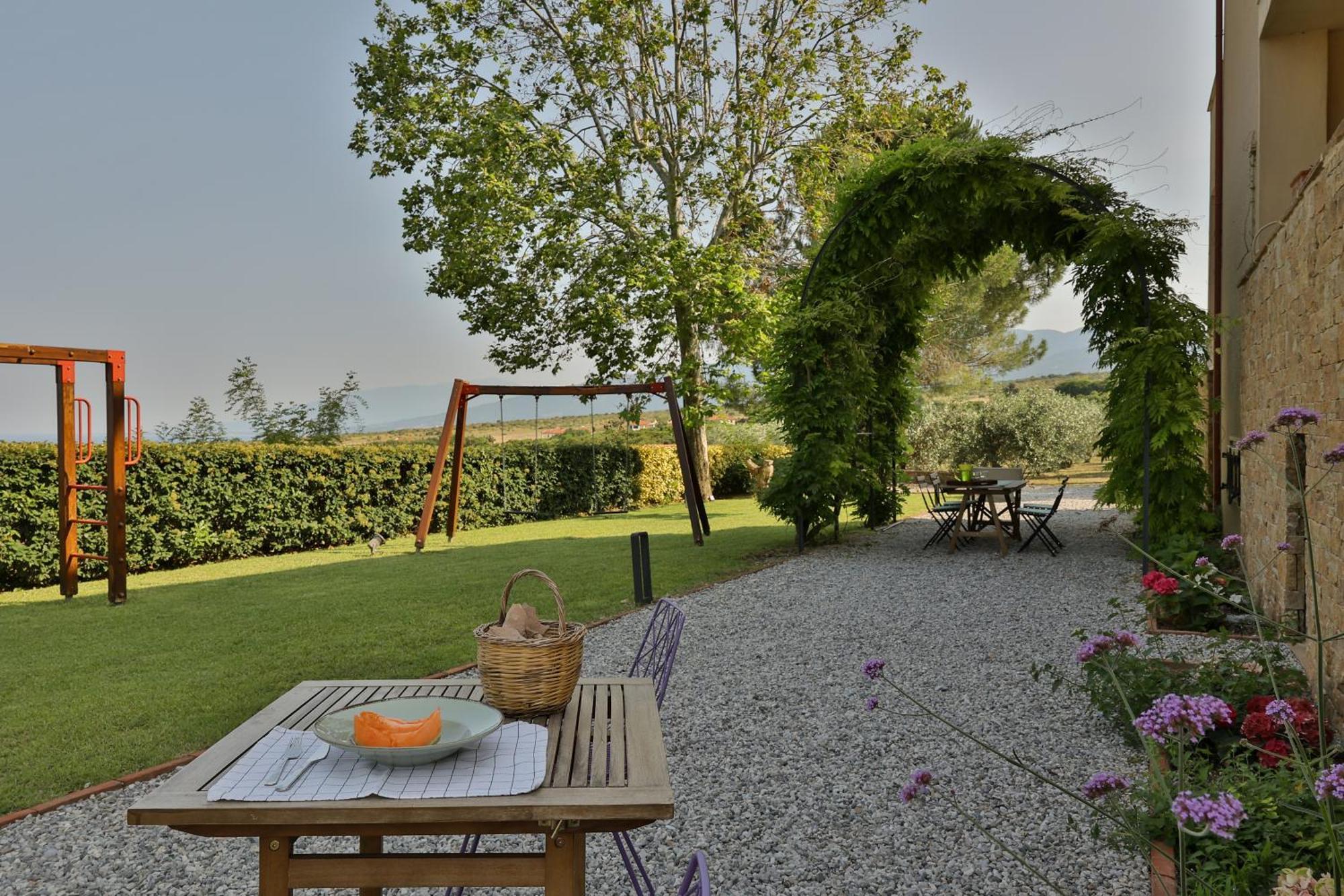 Οlives And Vines All Seasons Villa Литохоро Экстерьер фото